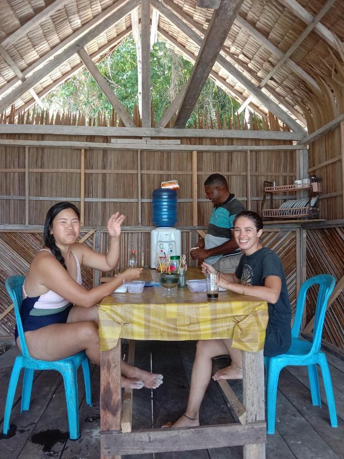 Amfriwen Homestay Yennanas Besir Exterior foto